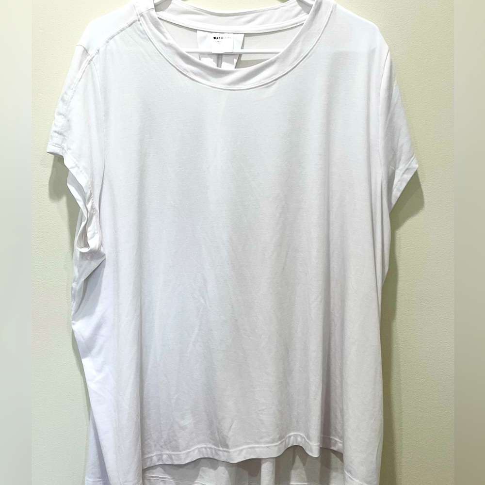 Athleta Power For She Yoga Top White